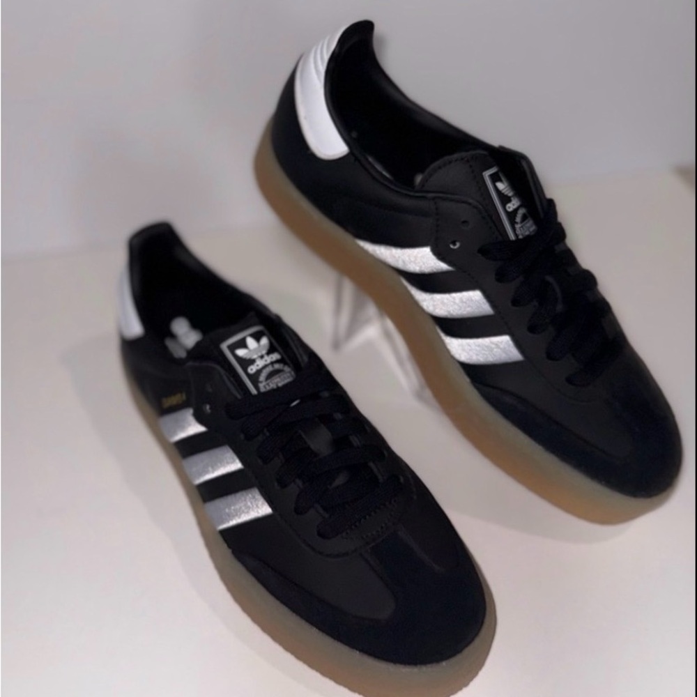 Adidas Men's Black and Silver Sneakers